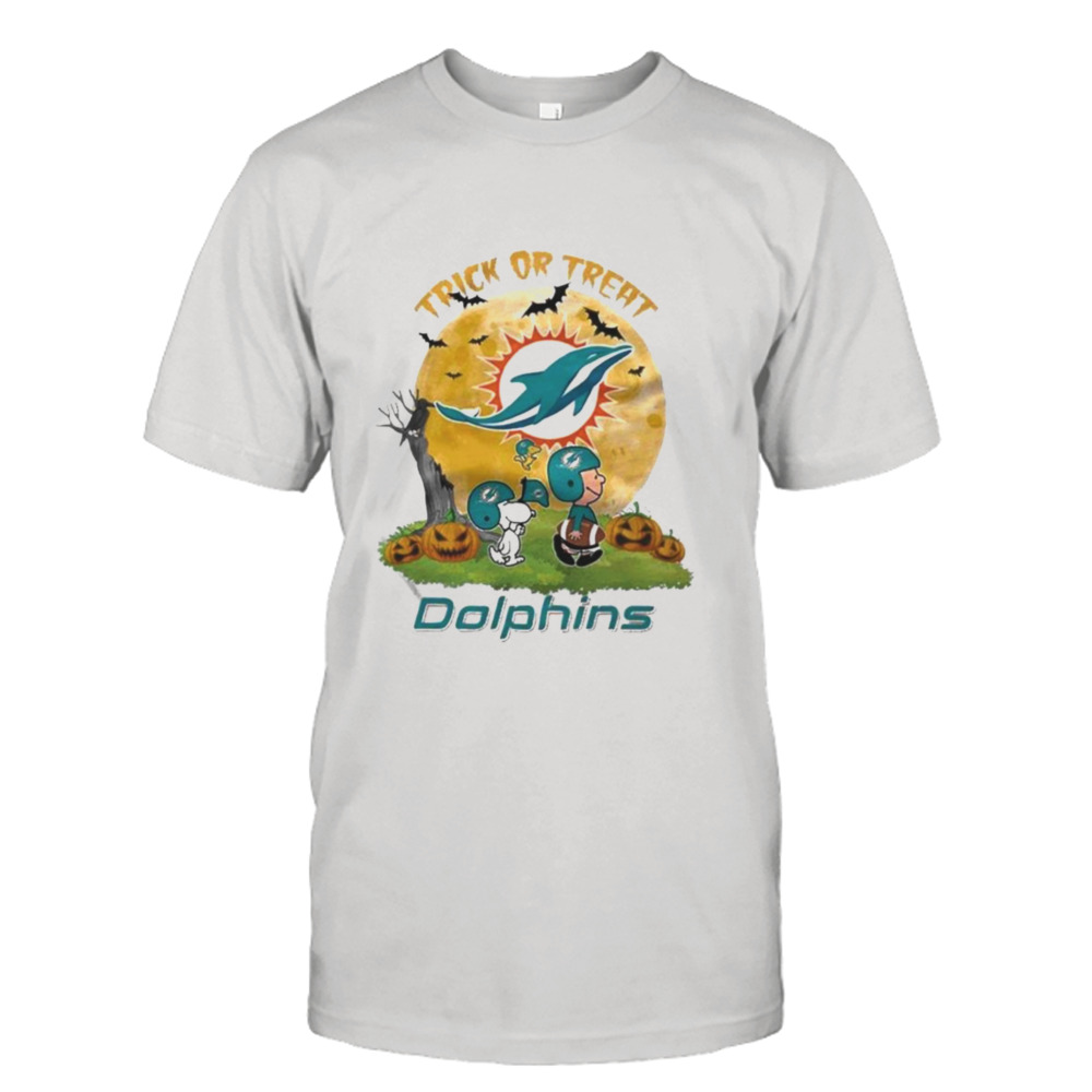 Miami Dolphins Snoopy Charlie Brown And Woodstock Trick Or Treat Halloween 2023 T-shirt